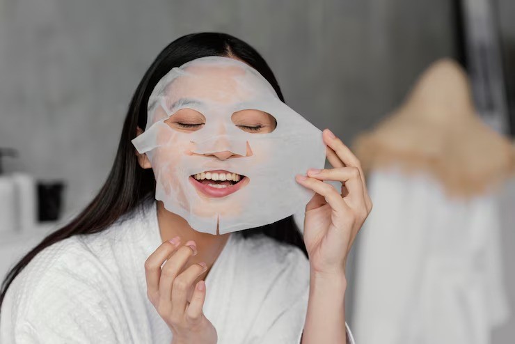 skincare usia 20 tahun, skincare untuk kulit muda, perawatan wajah remaja dewasa, urutan skincare harian, facewash gentle, sunscreen SPF 30, serum vitamin C retinol, skincare lokal terbaik.